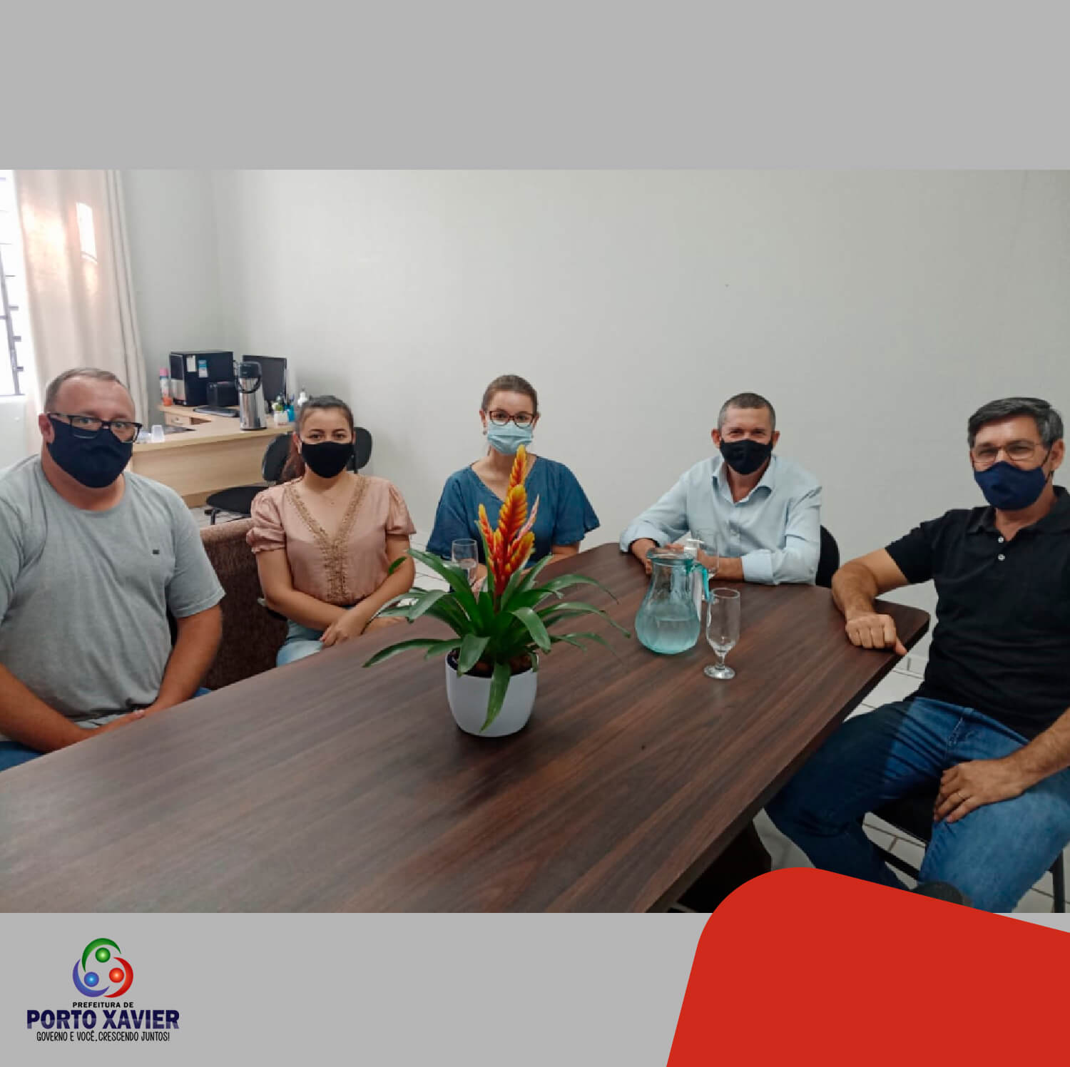 ASSITÊNCIA SOCIAL DEBATE NECESSIDADES LOCAIS COM DEPUTADO ESTADUAL CAPITÃO MACEDO